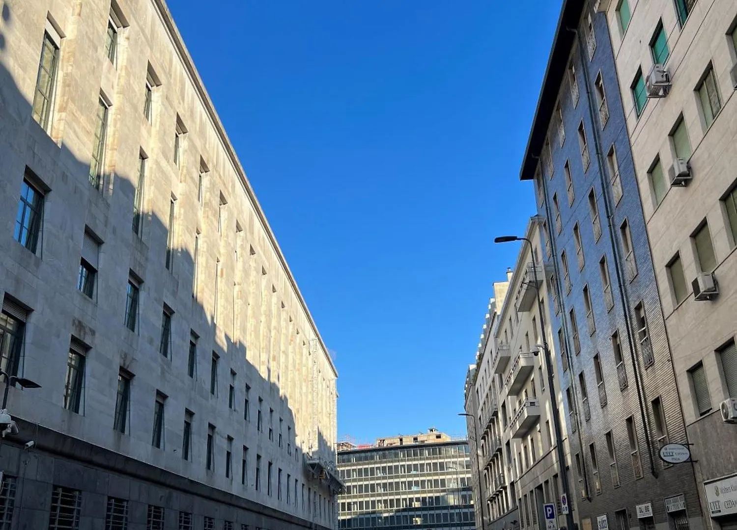 Design District Luxury Apartment Milan